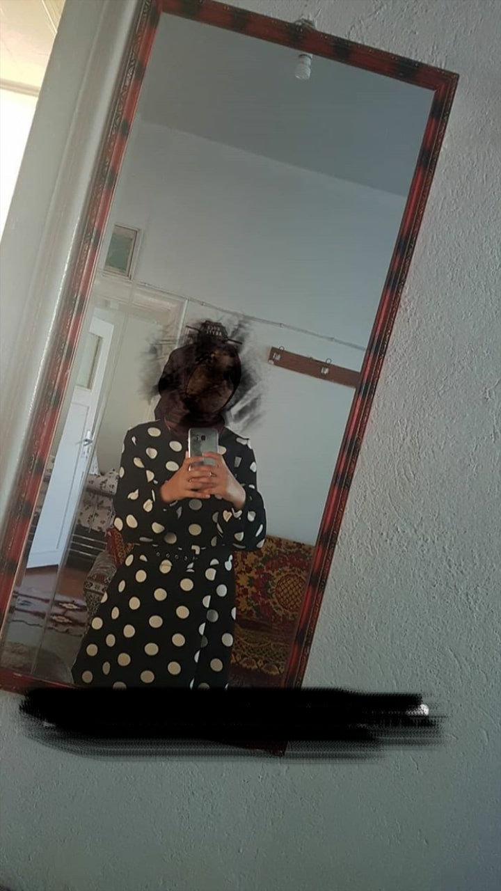 türbanlı genç Esra'nın büyüleyici anları