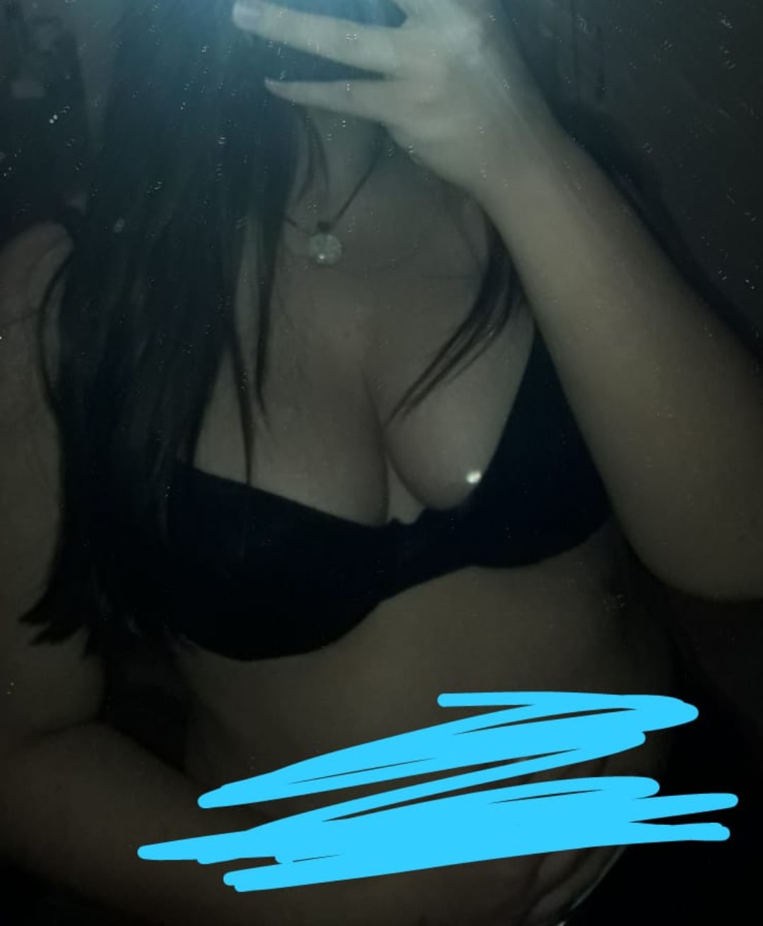 Ev yapımı Tombul Türbanlı porno videoları ile birlikte ateşli deneyimler yaşayın bu an